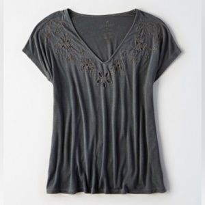 American Eagle Outfitters Soft and Sexy Cut Out Embroidery V-Neck T-Shirt NWT S